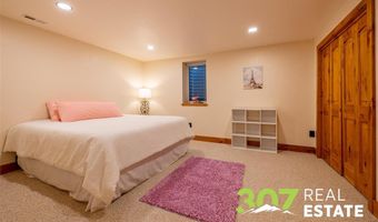 9 Falcon Dr, Cody, WY 82414