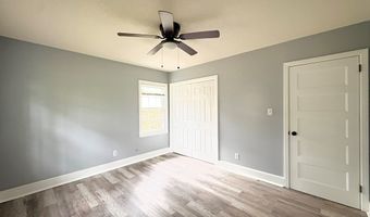 514 EDGEWOOD Ln, Albany, GA 31707