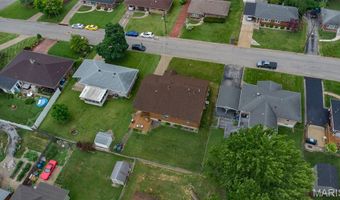 207 Ladd St, Alton, IL 62002