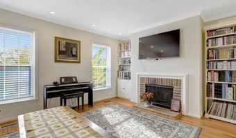 6701 WASHINGTON Blvd B, Arlington, VA 22213