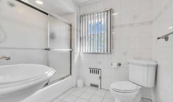 92 Fairway Ave, Belleville, NJ 07109