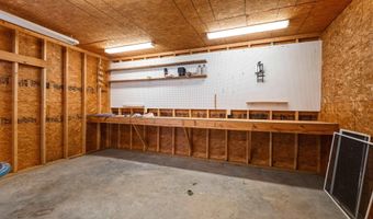 65 LIBERTY Ln, Anniston, AL 36207