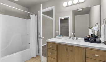 3906 SW Carriageway Ave, Bentonville, AR 72712