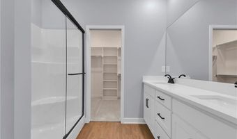 324 E 2nd St, Adrian, MO 64720