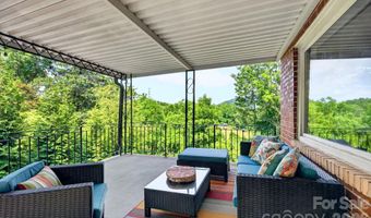 72 Ivanhoe Ave, Asheville, NC 28806