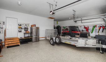 50181 Prairie Point Ct, Ames, IA 50014