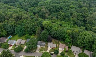 1423 Shanabrook Dr, Akron, OH 44313