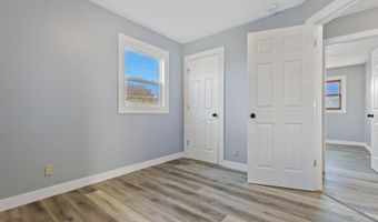 1320 N Penn St, Aberdeen, SD 57401