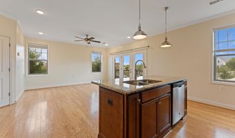 42823 LITTLEHALES Ter, Ashburn, VA 20148