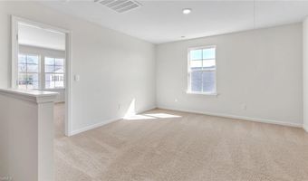 1006 Slingshot Ct, Archdale, NC 27263