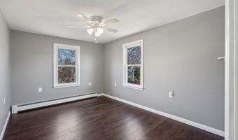 6 1st St, Aberdeen, NJ 07747