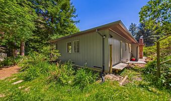 94 California Ave, Arcata, CA 95521