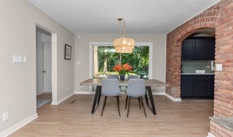 3446 Charing Cross Rd, Ann Arbor, MI 48108