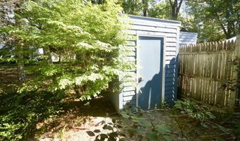 71 Baldwin Dr 71, Bangor, ME 04401