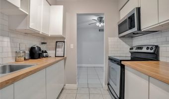 310 CHEROKEE Ct D, Altamonte Springs, FL 32701