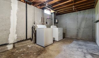 1636 S DRISCOLL St, Appleton, WI 54914