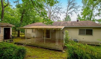 2932 Lakeside Dr, Benton, AR 72019