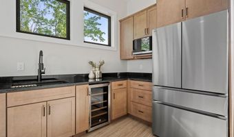 82 Sunset Dr, Belmont, NH 03220