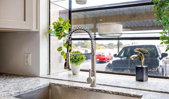 440 Citracado Pkwy 5, Escondido, CA 92025