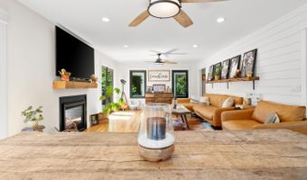 995 Old Farm Ln, Aptos, CA 95003