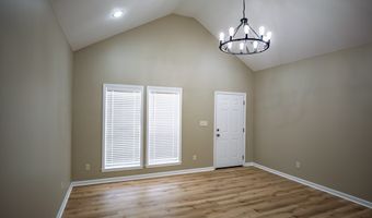 111 College St, Batesville, MS 38606