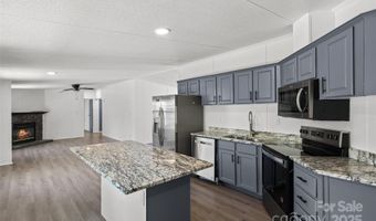 5 Concord Knoll Ln, Asheville, NC 28803