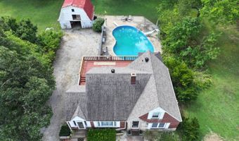 409 E. Elm St, Albion, IL 62806