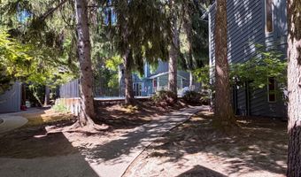 650 SW Meadow Dr 209, Beaverton, OR 97006