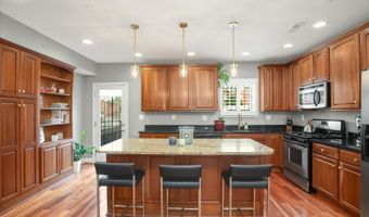 323 T St NW, Washington, DC 20001