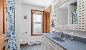 695 Charlestown Beach Rd, Charlestown, RI 02813