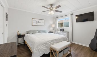 202 Hebert St, Berwick, LA 70342