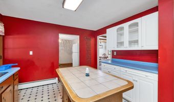 1 Woodland Cir, Bow, NH 03304