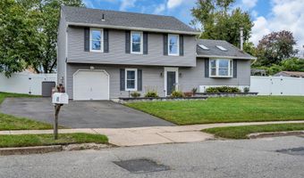 41 Deck St, Barnegat, NJ 08005