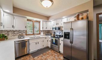 3324 Buchanan Ct, Ames, IA 50010