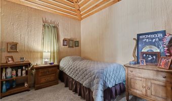 40 Duvall Ln, Bella Vista, AR 72715