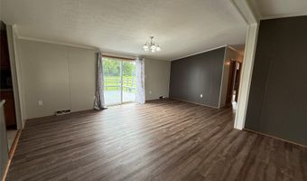 608 Water St, Alden, IA 50006