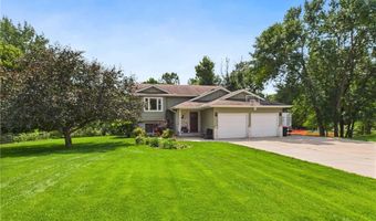 15726 Parkwood Cir, Avon, MN 56310