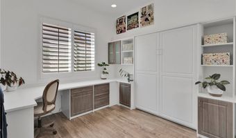 10844 Aster Ln, Apple Valley, CA 92308