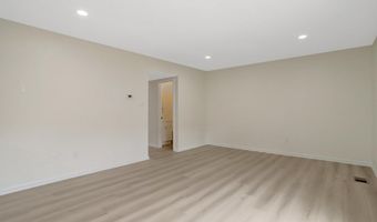 4112 CENTURY Ct, Alexandria, VA 22312