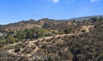 9836 High Top Dr, Tujunga, CA 91042