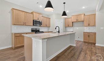 2023 Oconee Bluff Dr, Athens, GA 30601