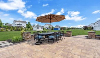 20 Gina Dr, Allentown, NJ 08501
