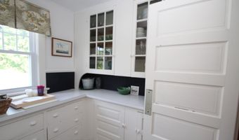 442 Main Ave, Bay Head, NJ 08742