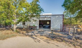 2055 County Road 1370, Alvord, TX 76225