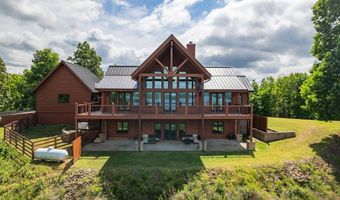 685 River Oaks Dr, Big Sandy, TN 38221