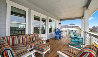 1013 St John Ct, Rockport, TX 78382