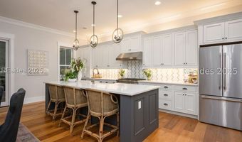 80 Hunting Lodge Rd, Bluffton, SC 29910