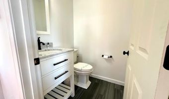 907 Coast Guard Rd, Block Island, RI 02807