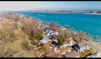2567 St. Clair River Dr, Algonac, MI 48001