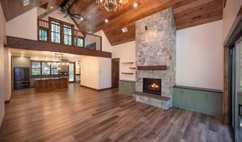 2044 Douglas Dr, Arnold, CA 95223